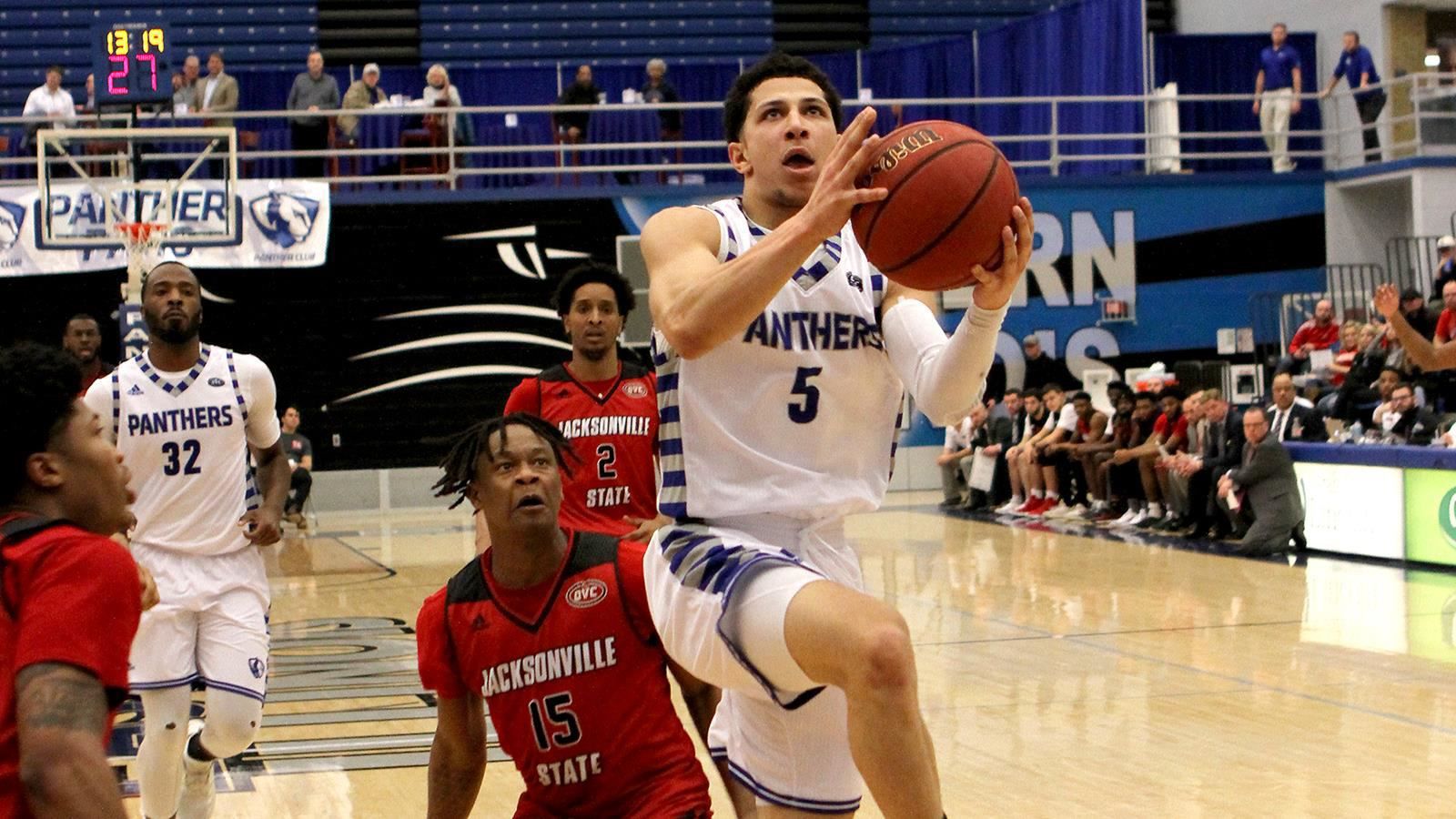 eiu basketball roster