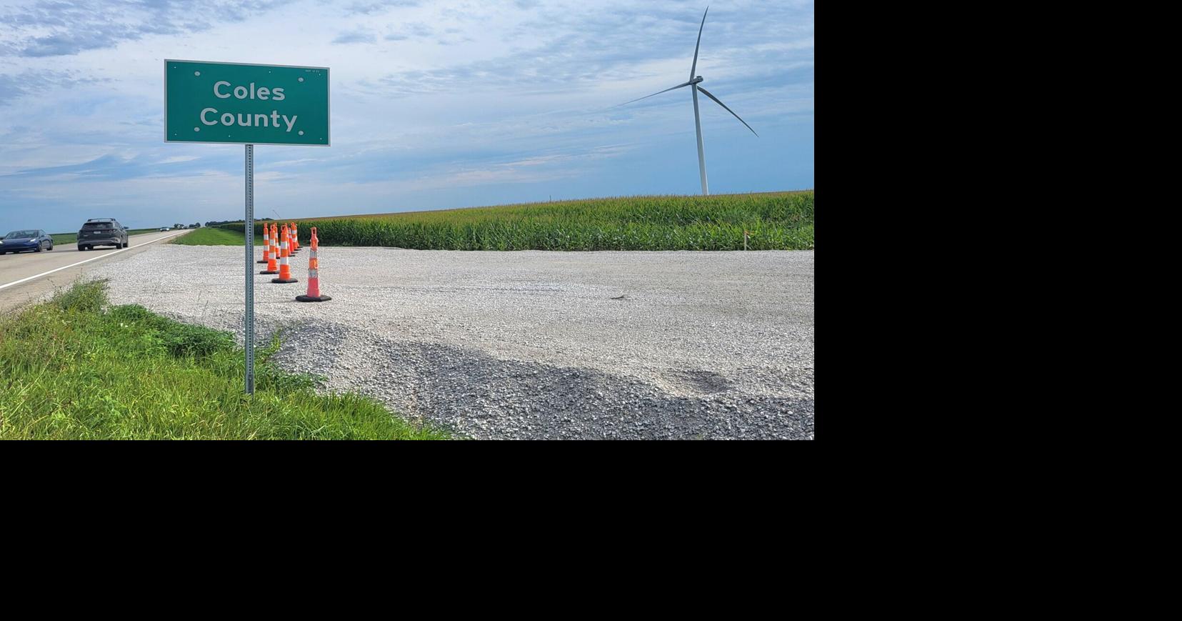 First Coles Wind turbine gets blades, more underway