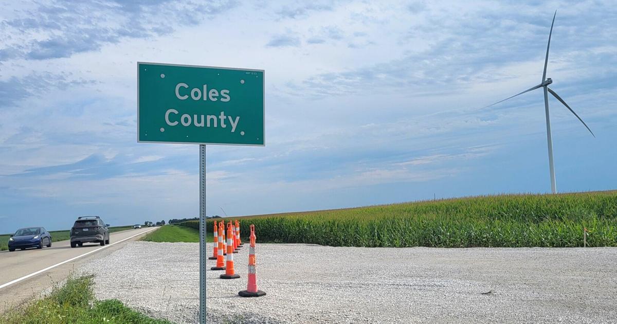 First Coles Wind turbine gets blades, more underway