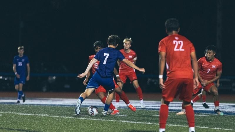 Men's Soccer Falls Short in Loss to Illinois College