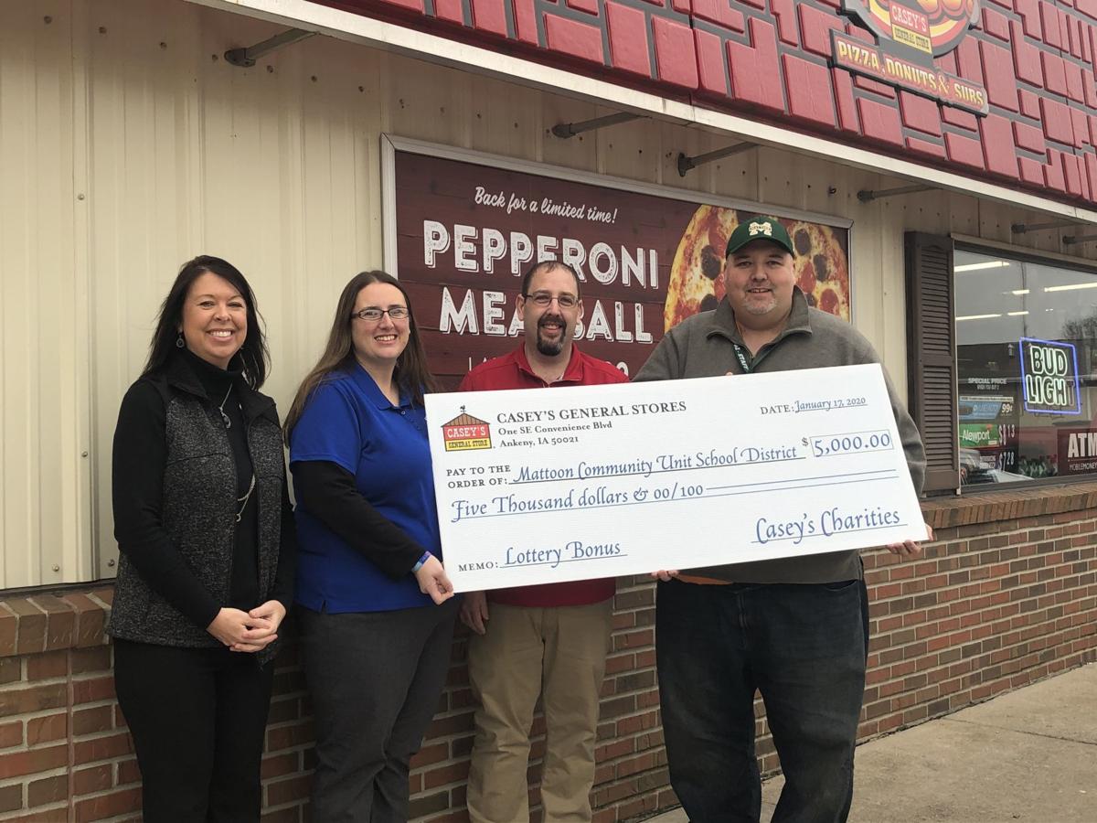 Casey S Supports Mattoon Community Schools With 5 000 Donation Local Jg Tc Com
