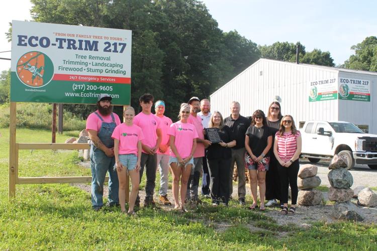 The Effingham County Chamber Recognizes Non-Profit and Business of the Quarter