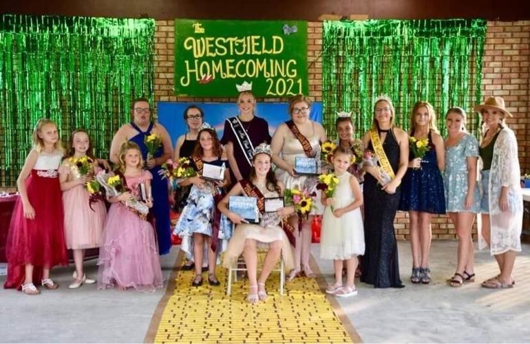 Miss Westfield 2021 court
