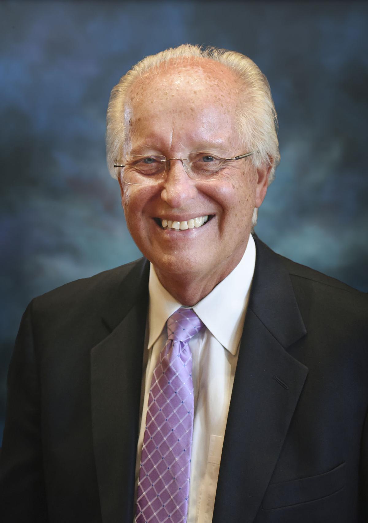 State senator facing federal tax evasion charge resigns ...