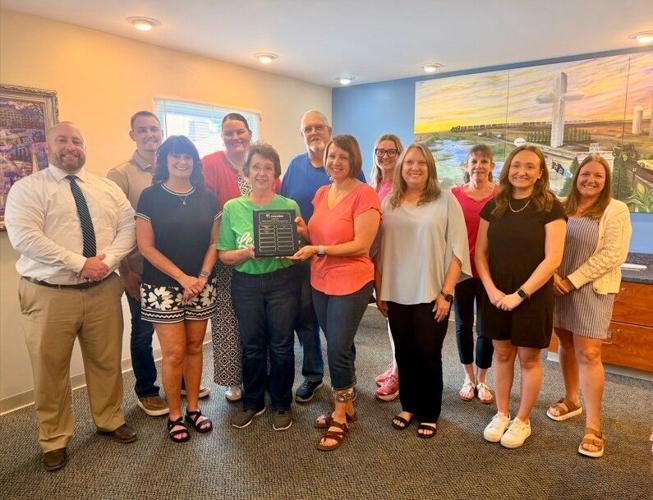 The Effingham County Chamber Recognizes Non-Profit and Business of the Quarter