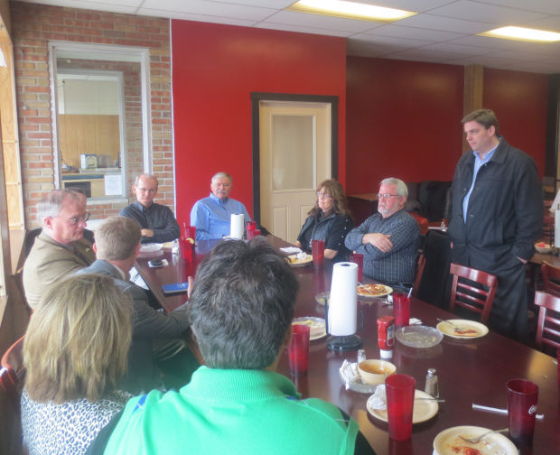 Rose holds meetings in Sullivan