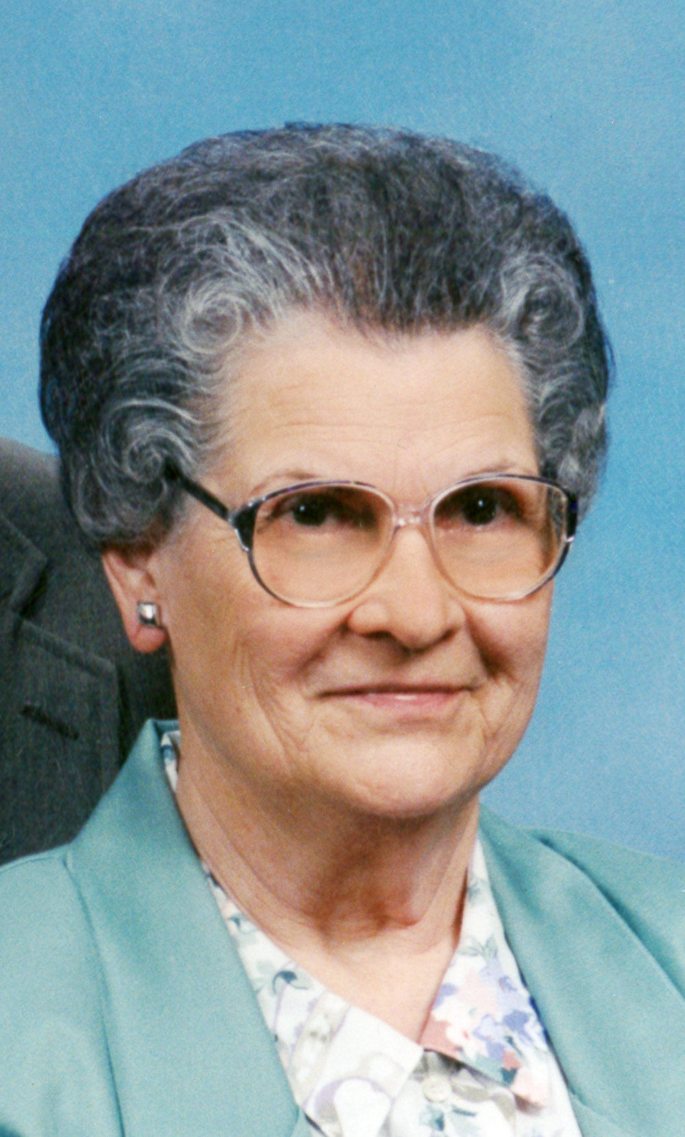 obit-bw-blagg-mardelle.jpg