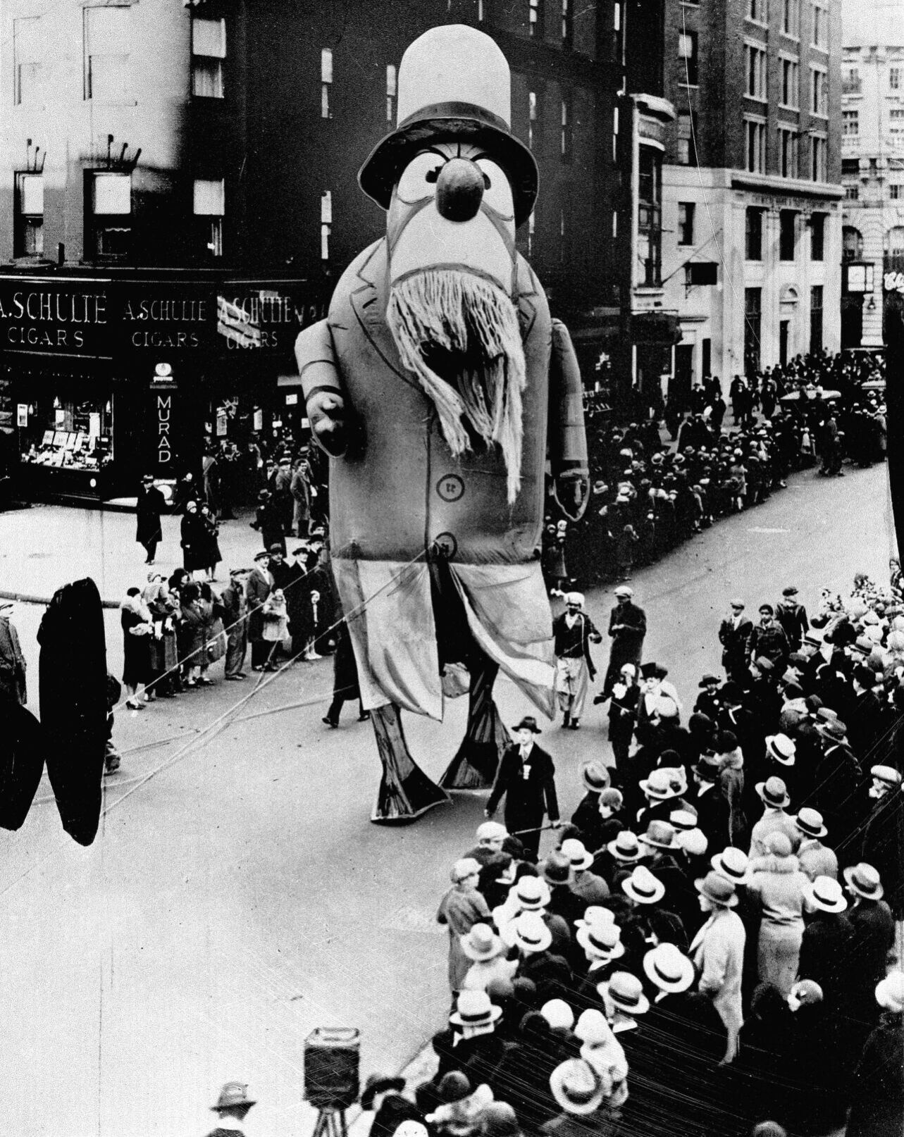 Photos: Macy's Thanksgiving Day Parade through the years