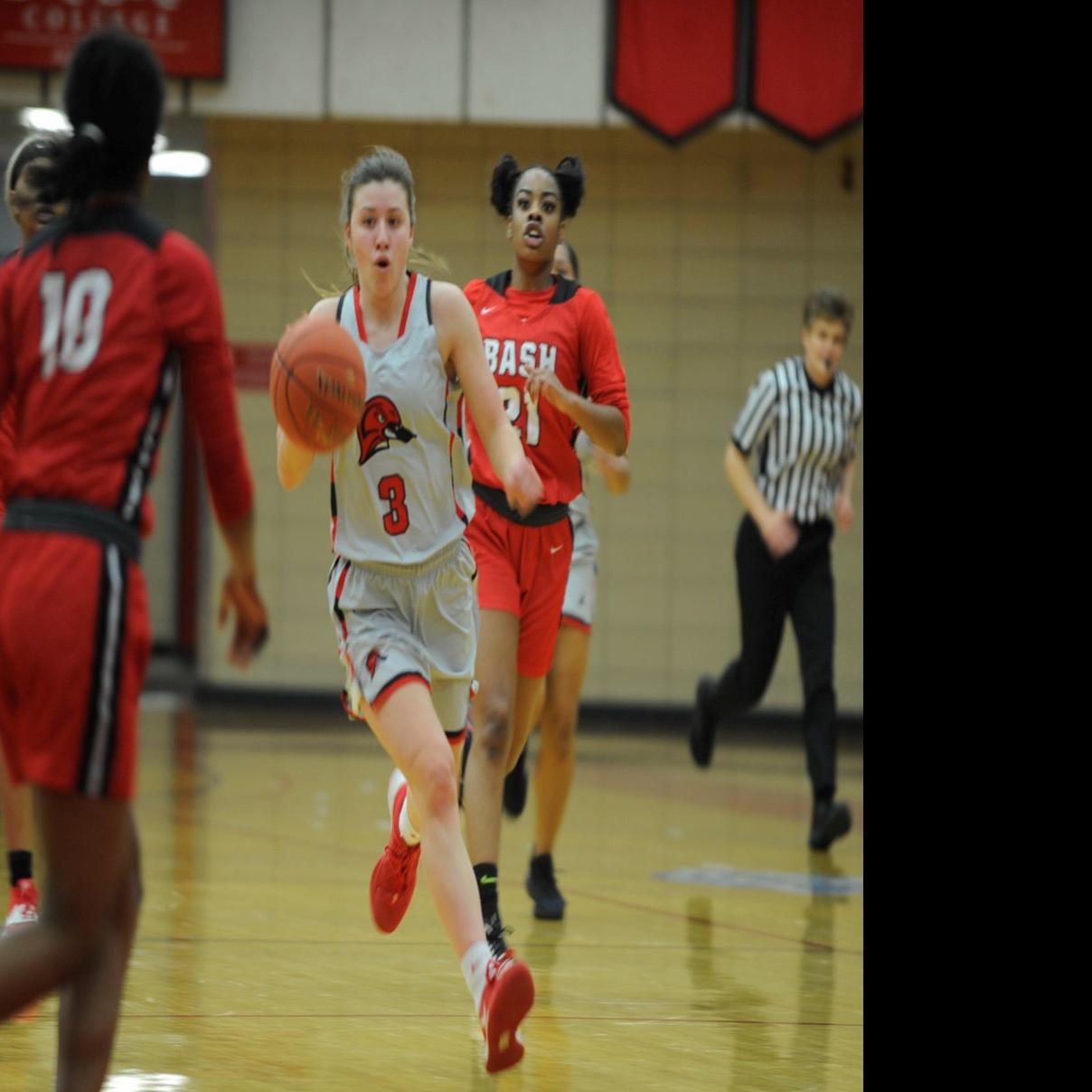 Lake Land Women S Basketball Pushes Wabash Valley Yet Again But