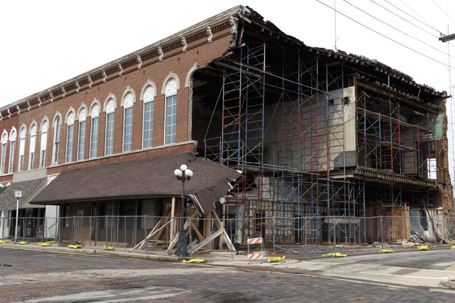 Arcola takes legal action on collapsed building
