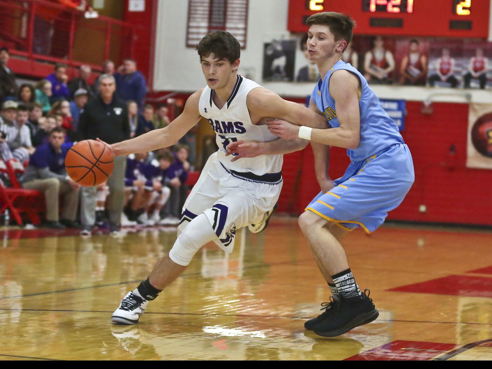 Shelbyville Basketball Star Malcolm Miller To Walk On At Illinois