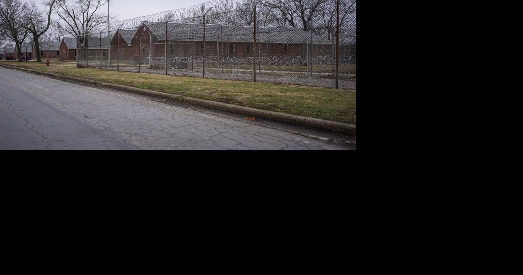 Illinois moving forward with closing Logan women’s prison, rebuilding it at Stateville prison site near Joliet