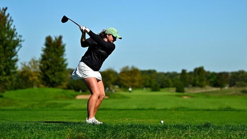 Women’s Golf Takes Control at CCIW Championship