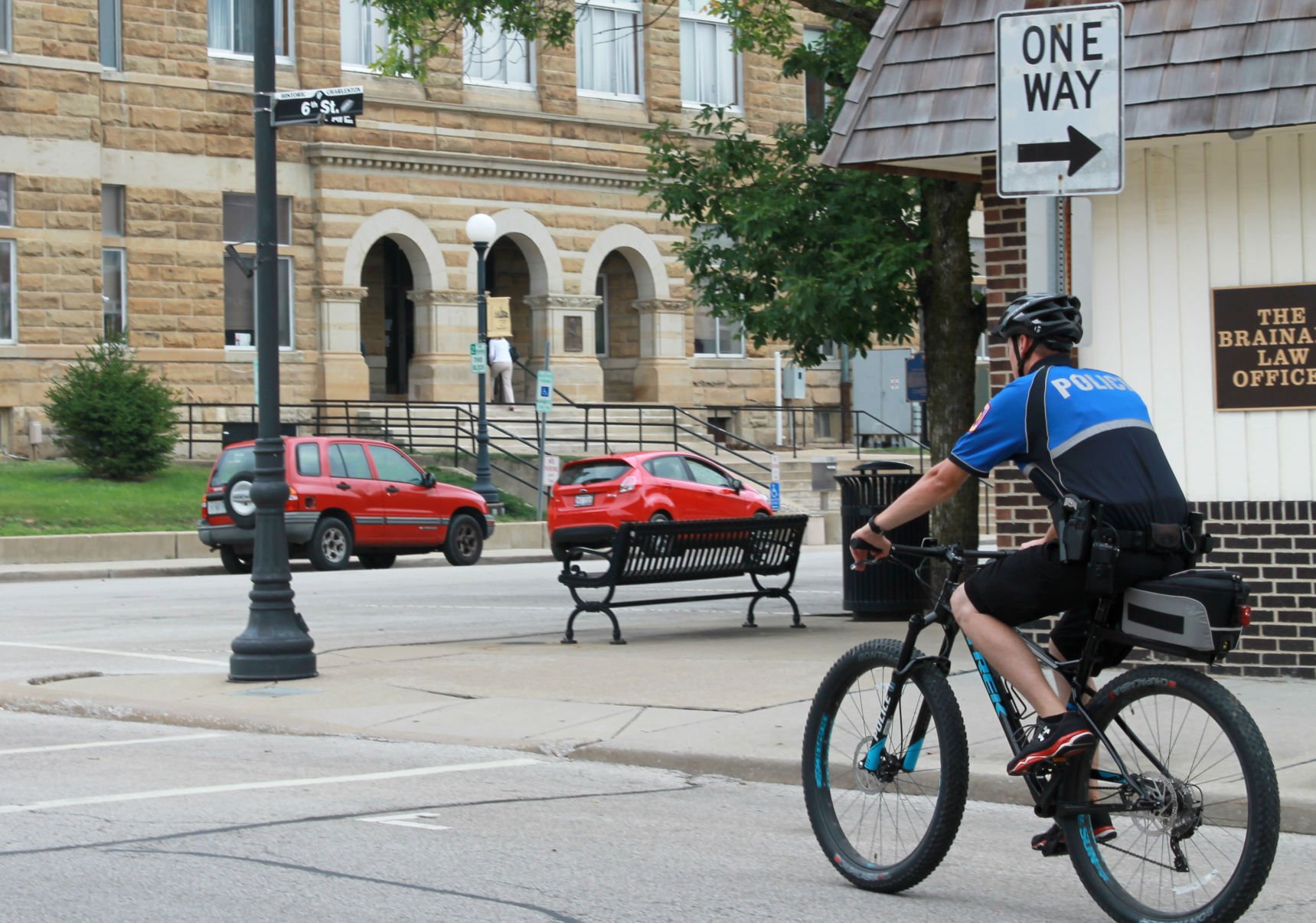 16 police outlet bike