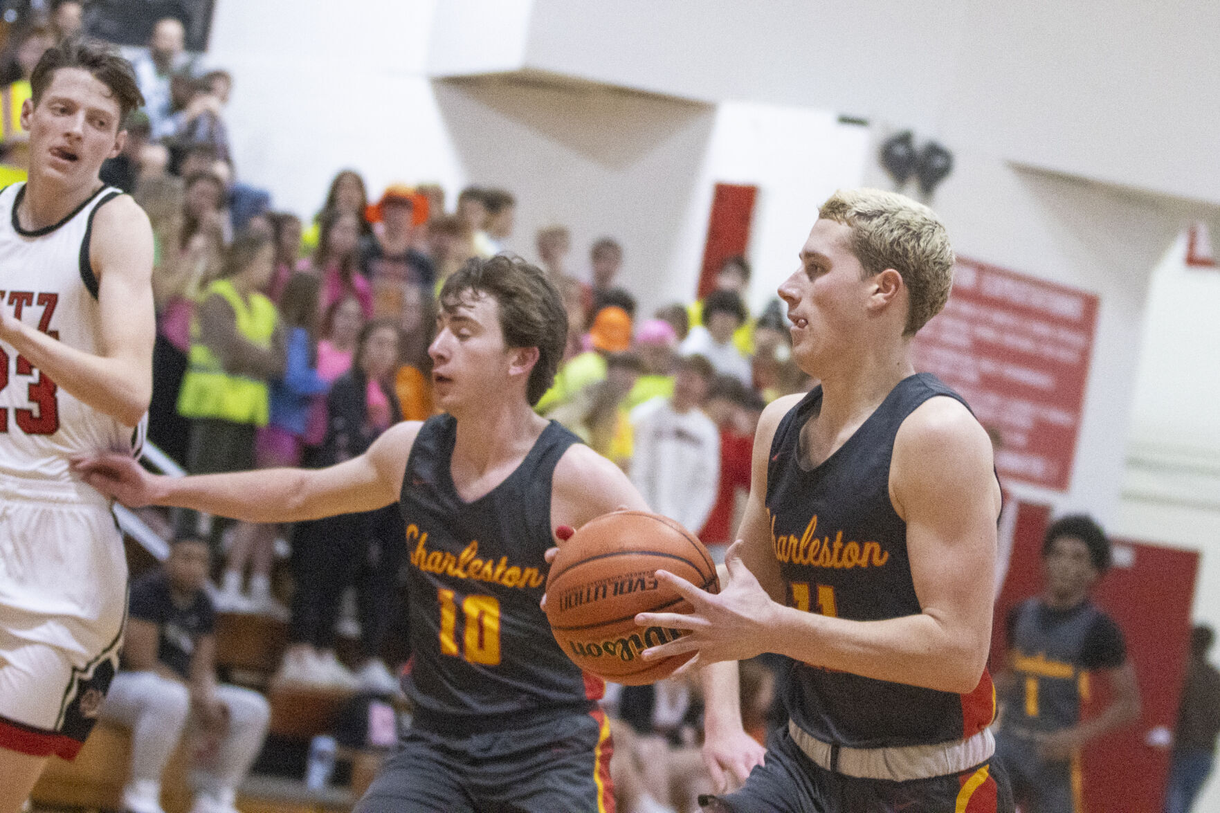 Charleston boys basketball drops Apollo Conference opening game