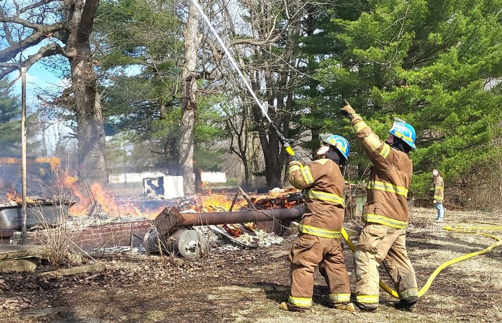 Volunteer firefighters train by burning rural Mattoon house