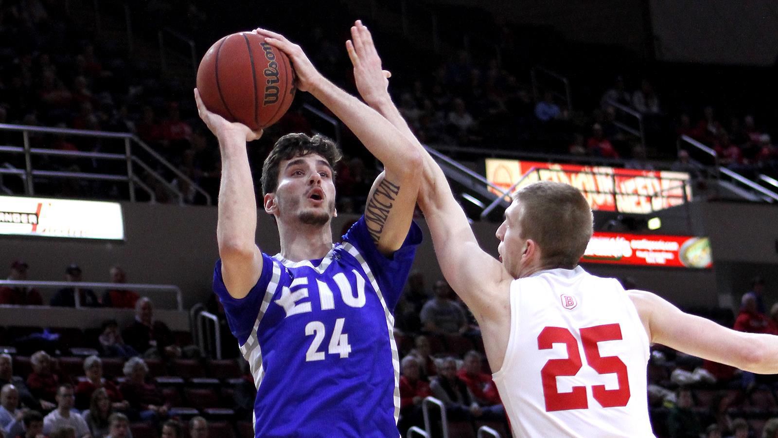 eiu basketball roster