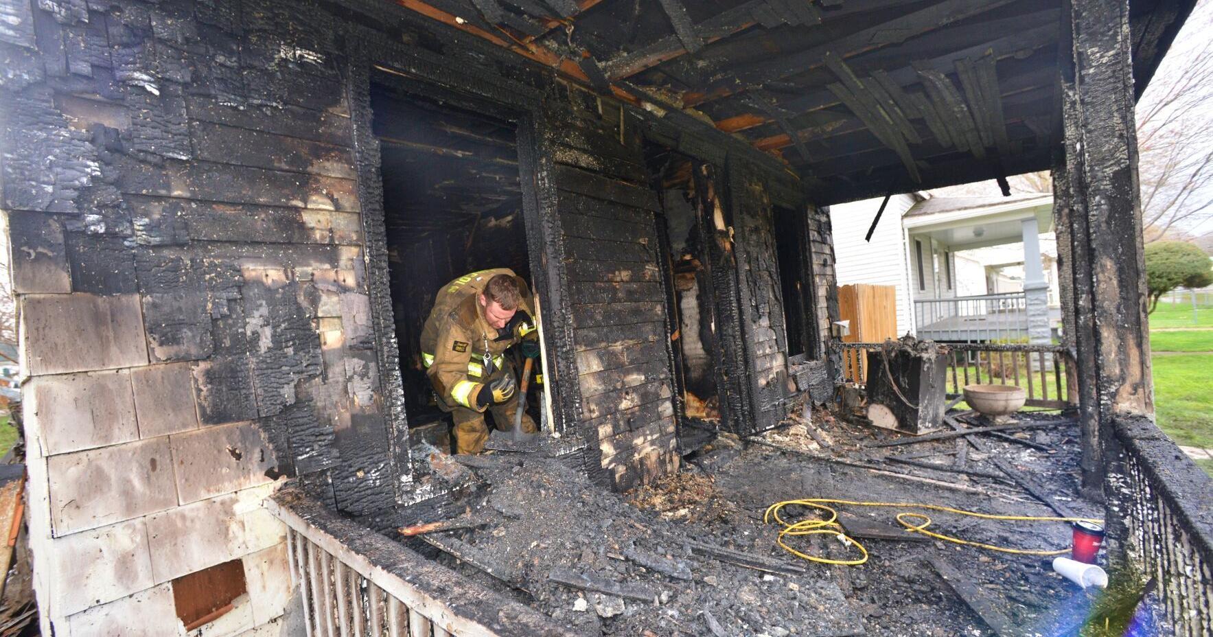 Fix for Illinois arsonist registry heads to Pritzker - Vimarsana News