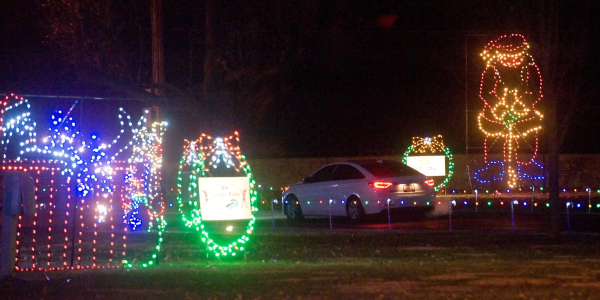 Mattoon Christmas Lights 2022 Watch Now: Mattoon Lightworks At Peterson Park To Mark Its 30Th Anniversary  In 2021 | Entertainment | Jg-Tc.com