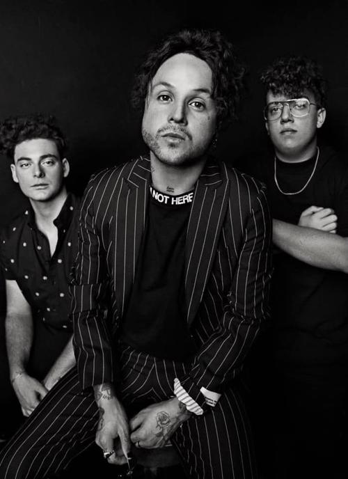 lovelytheband concert eastern illinois university be free after lovelytheband concert eastern illinois university be free after