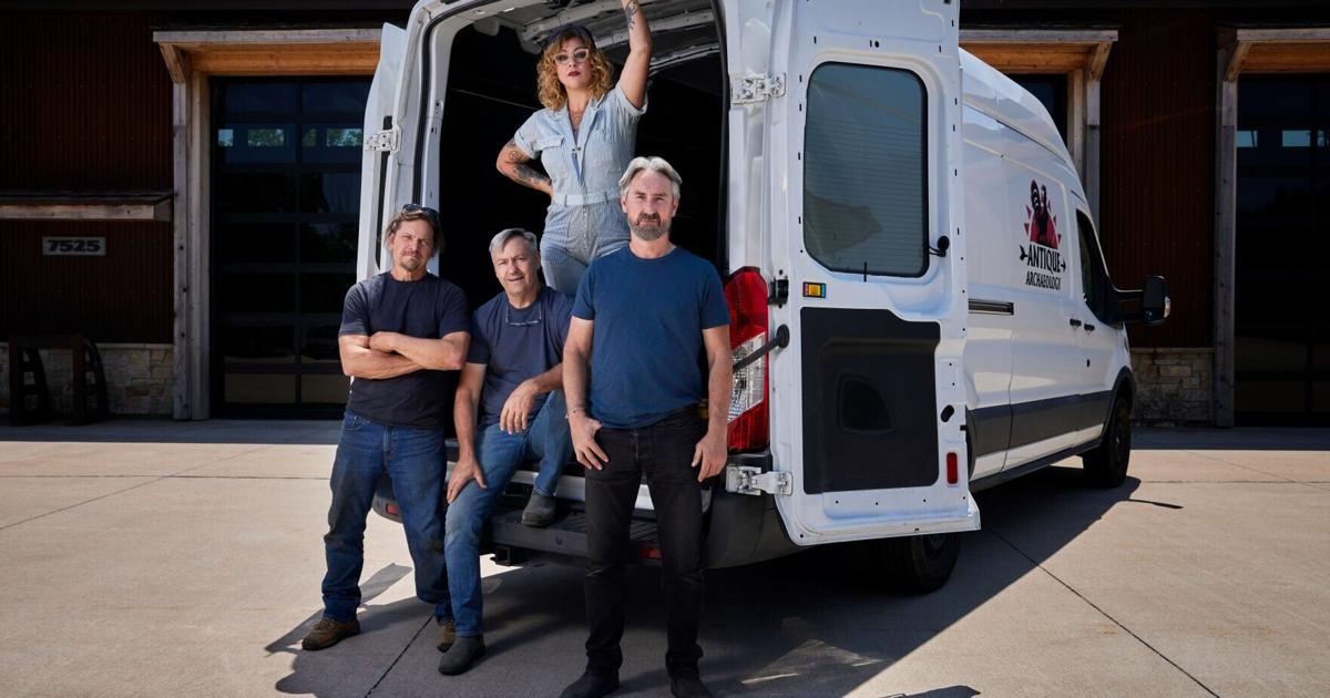 American Pickers to set out for collections in Illinois, Iowa