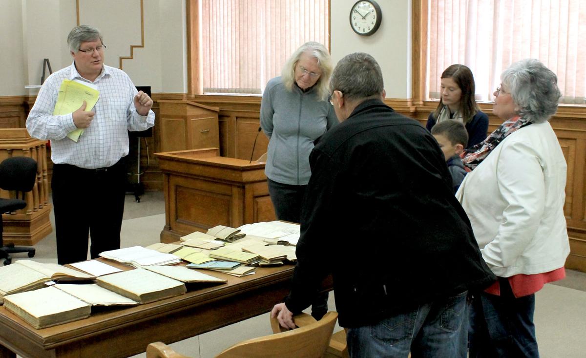 Courthouse tours, Lincoln history
