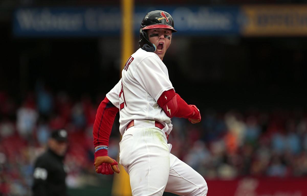 200! Adam Wainwright outwits, outpitches in outstanding win for history,  for Cardinals