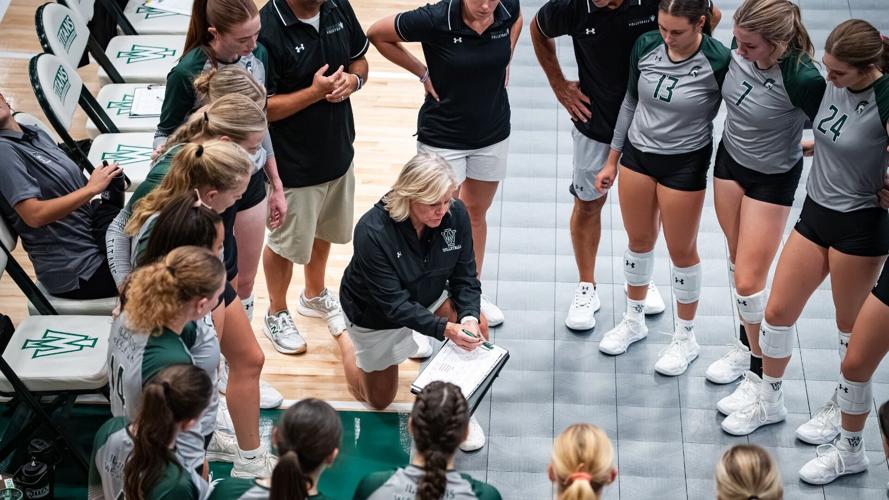 Nelson-Brown Knotches 600th Win as Women’s Volleyball Splits at Earlham Tournament