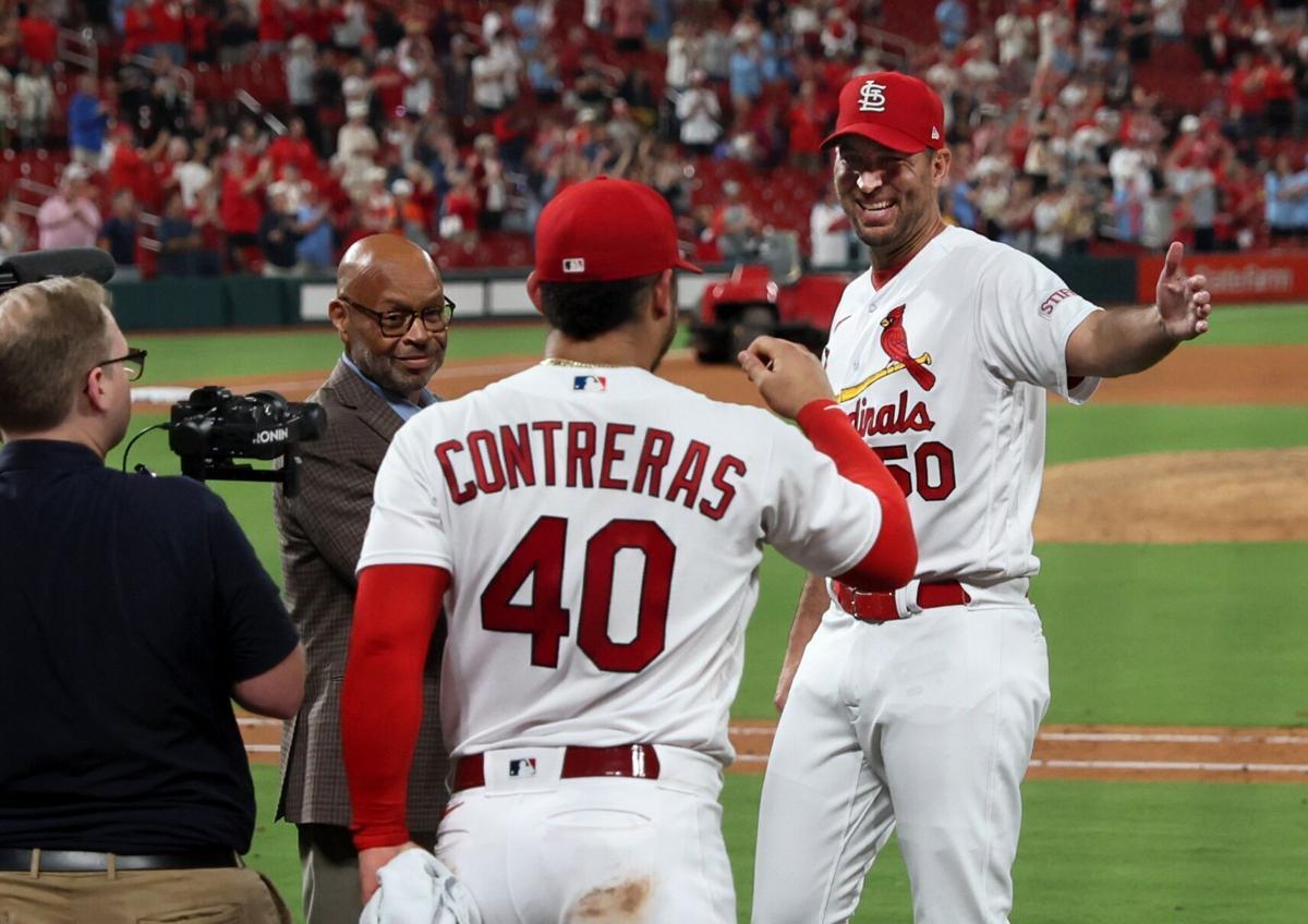 This is your last run': Albert Pujols, Yadier Molina receive emotional  message from Oli Marmol after division title win