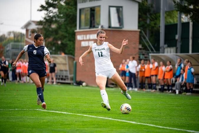 Women’s Soccer Draws at Dominican