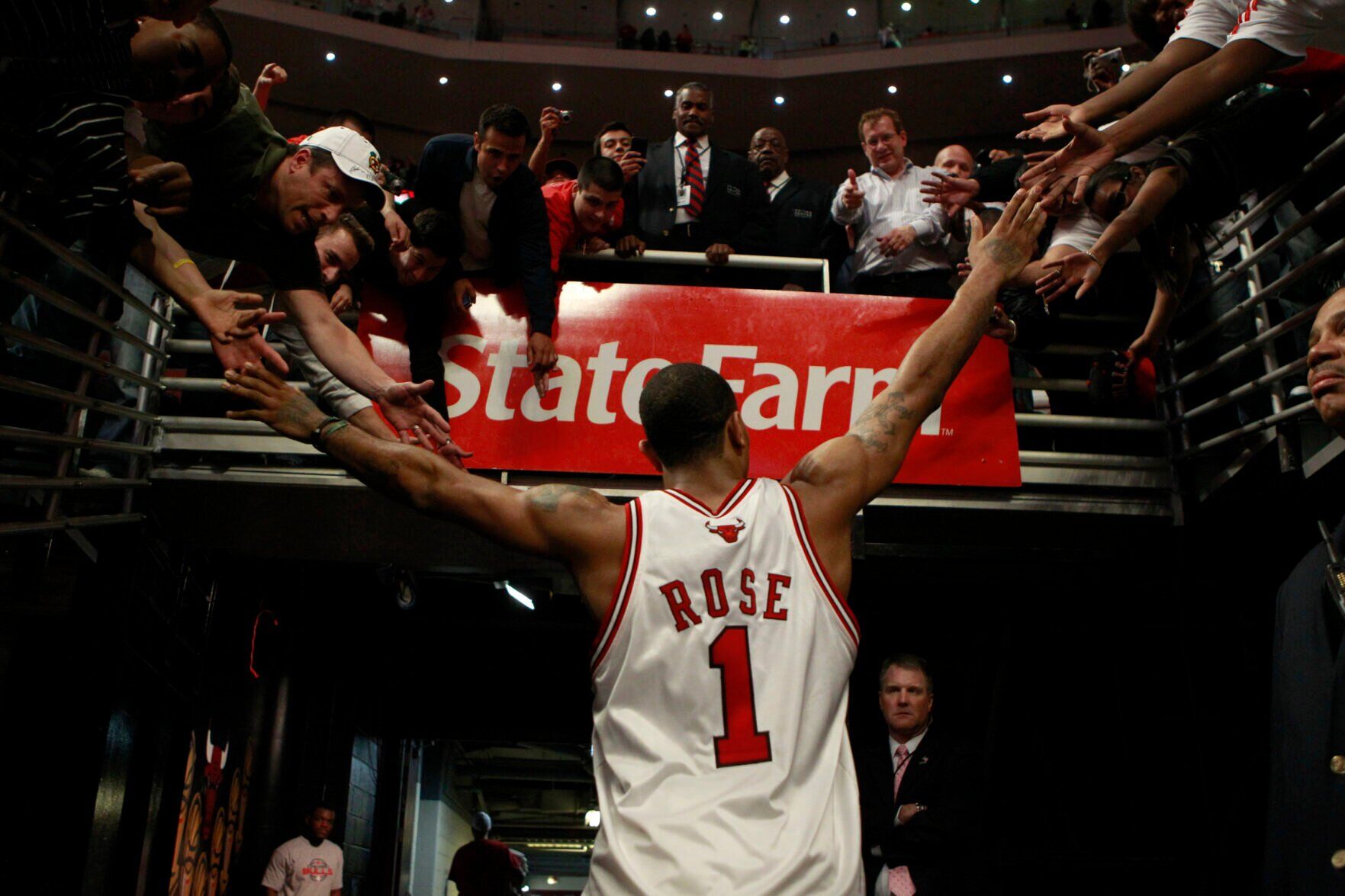 Chicago Bulls announce Derrick Rose Night in January but no jersey retirement plans yet