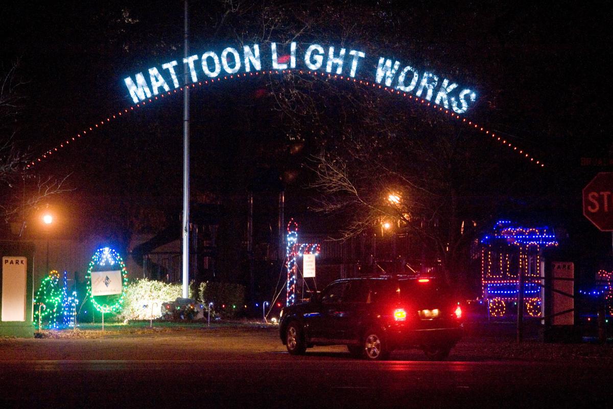 Mattoon Christmas Lights 2022 Watch Now: Mattoon Lightworks At Peterson Park To Mark Its 30Th Anniversary  In 2021 | Entertainment | Jg-Tc.com