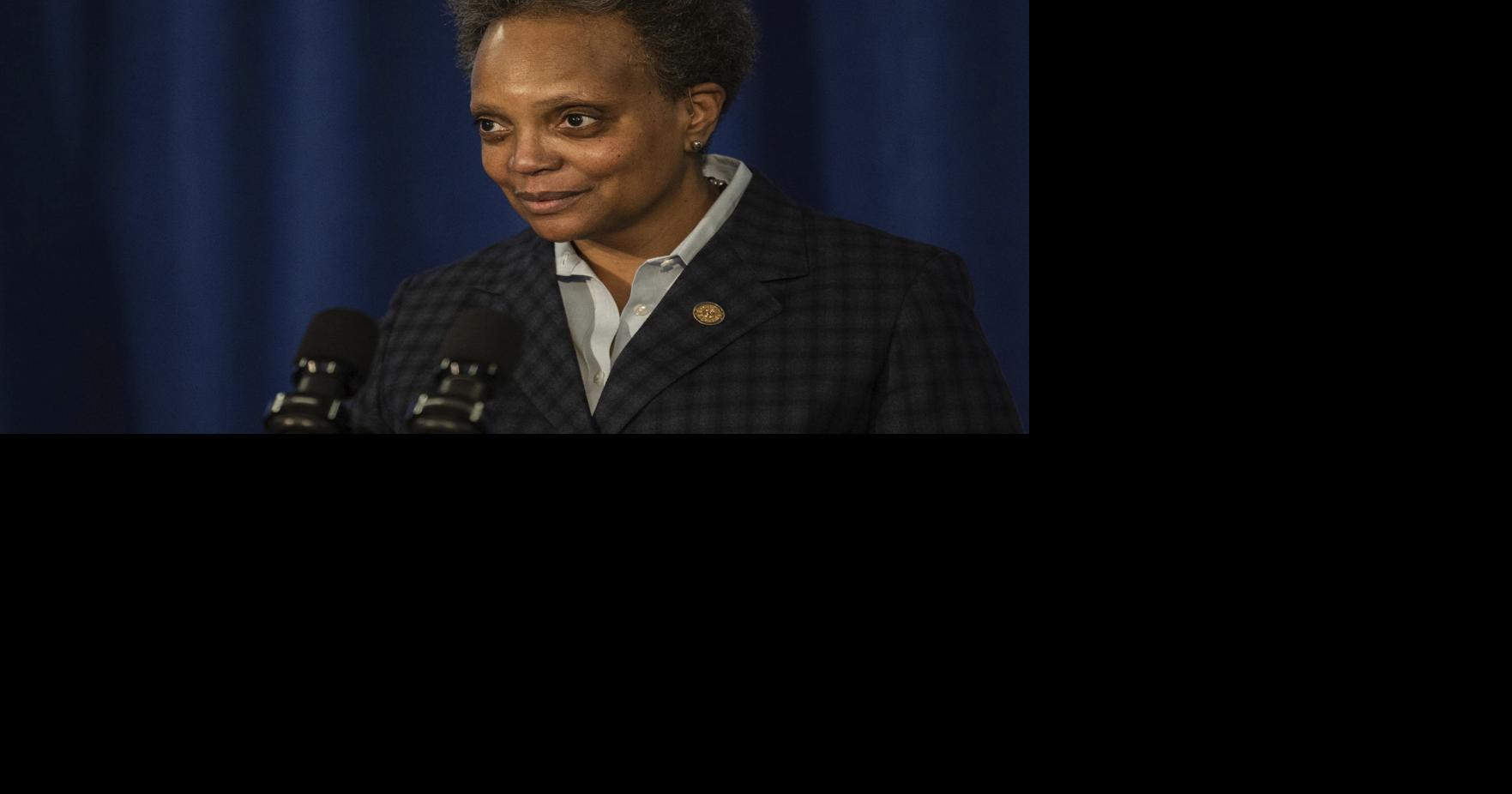 Mayor Lori Lightfoot signs ‘Welcoming City’ ordinance update ending Chicago police cooperation with federal immigration agents