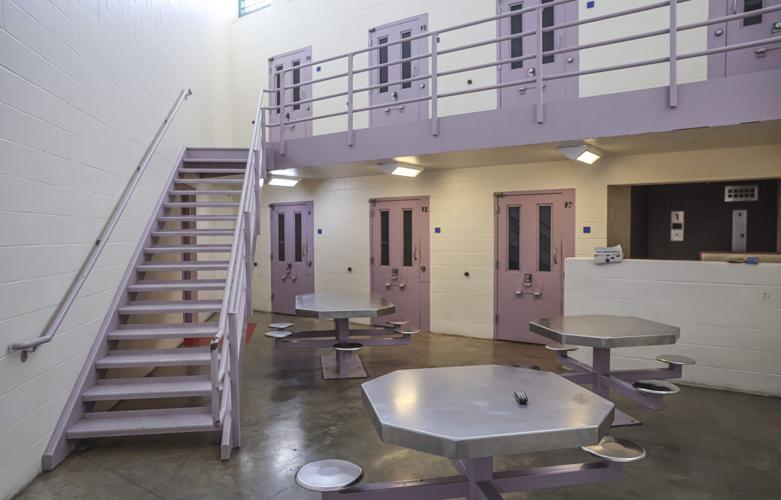 woodford jail photos 13 060325.JPG