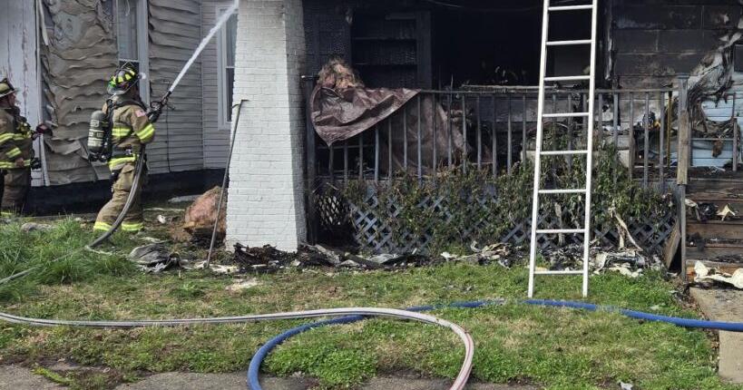Occupants rescued from burning Mattoon home - Vimarsana News