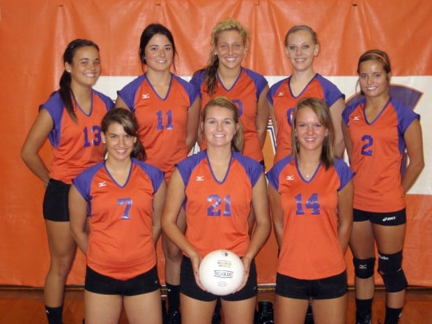 Tri-County volleyball filled with returners from Sweet 16 squad