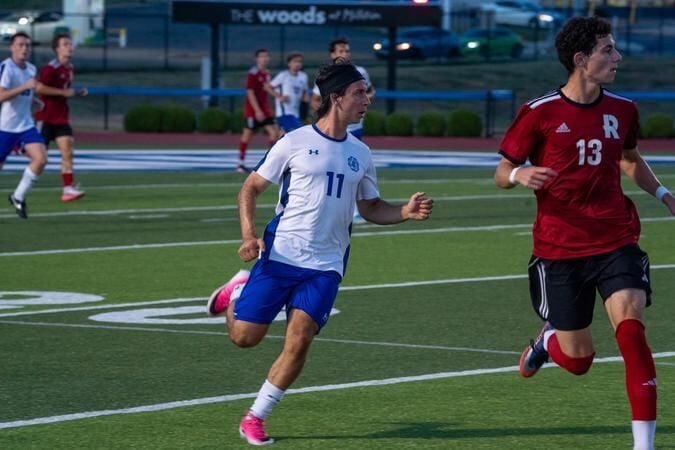 Men’s Soccer Handed First Conference Loss in Battle at Wheaton