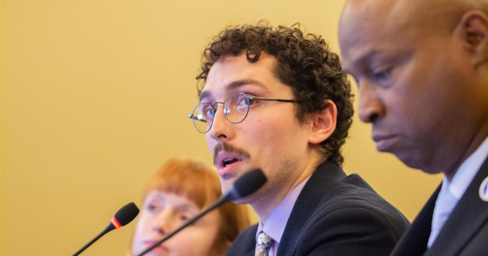 Illinois House approves framework allowing legislative staff to unionize - Vimarsana News