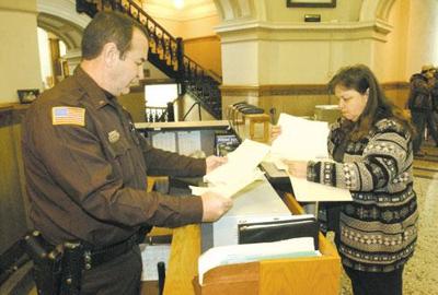 Coles courthouse security chief zretiring after 6 years on the job