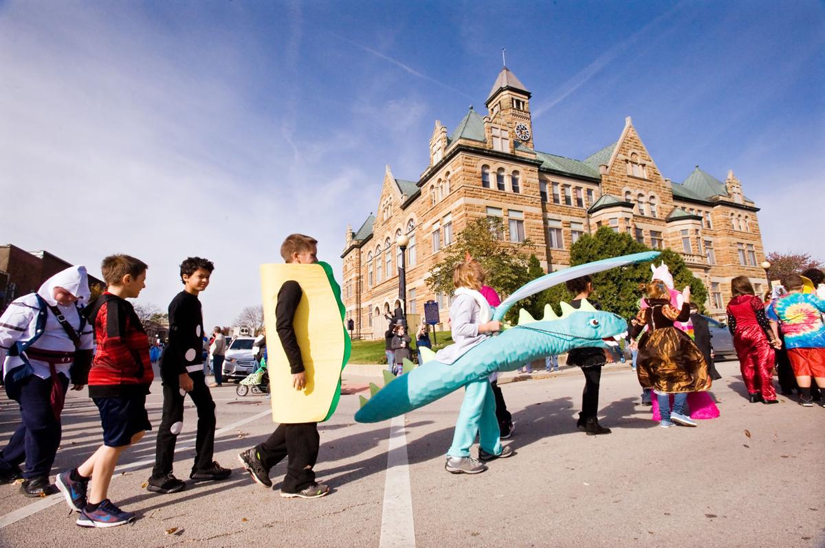 Jefferson Elementary School Fall Parade 10/28/16