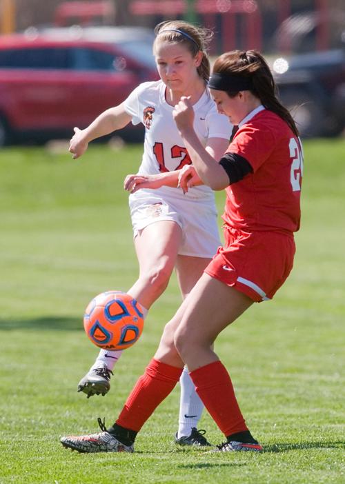 Trojans Short On Effort In Tie Against Centralia High School