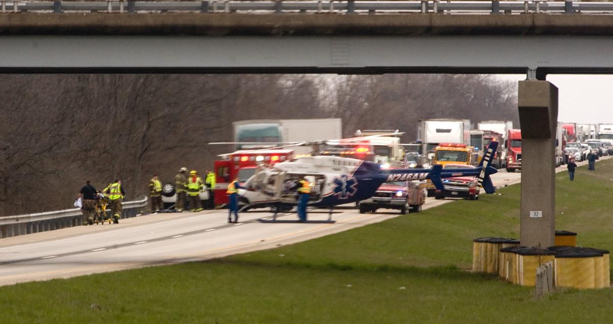 Driver injured after striking stalled semitrailer on I57 in Mattoon