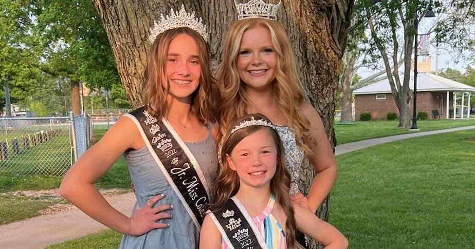 Applications accepted for Miss Coles County Fair Queen Pageant - Vimarsana News