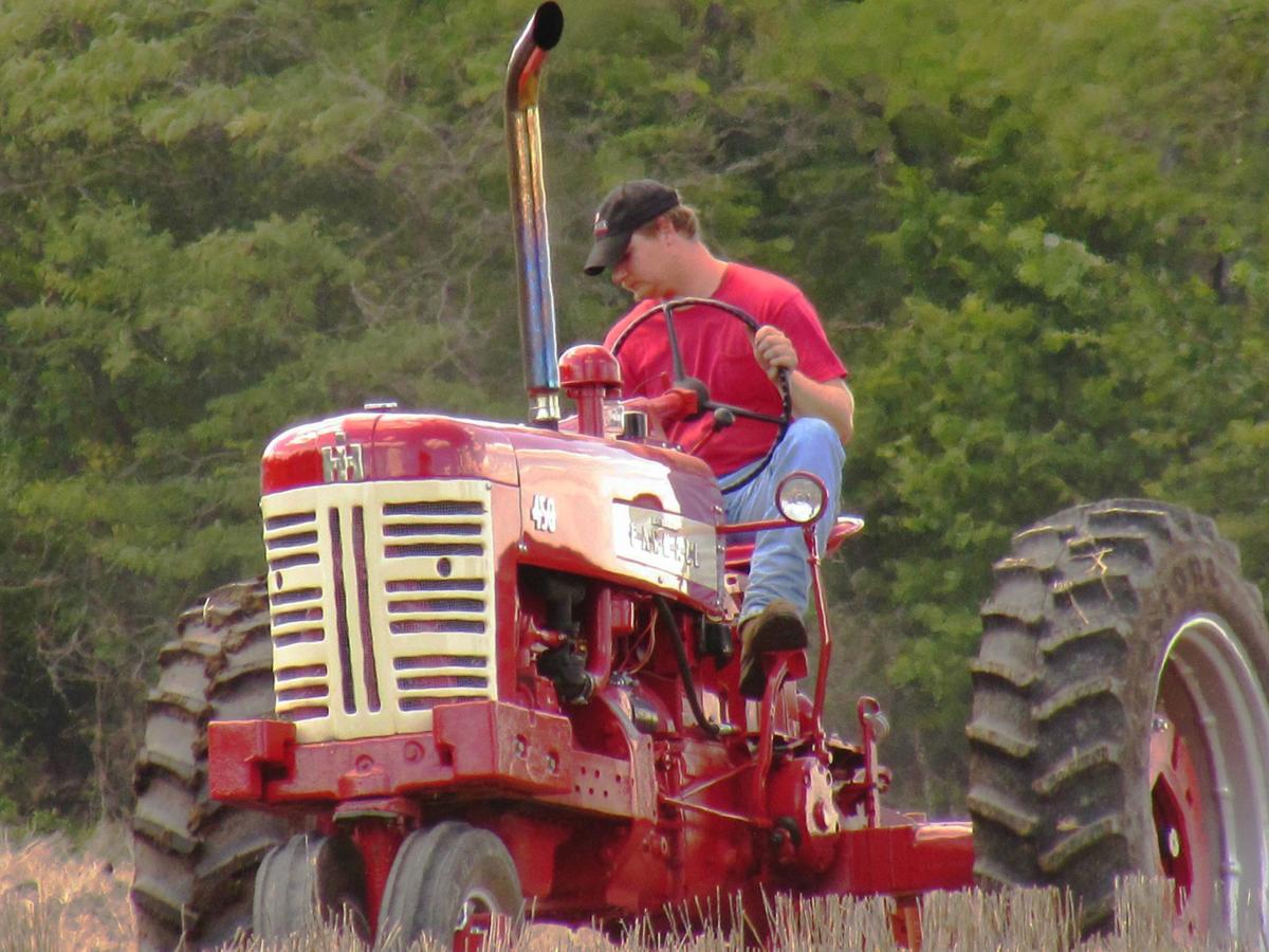 Annual tractor show set for Coles fairgrounds ThursdaySaturday