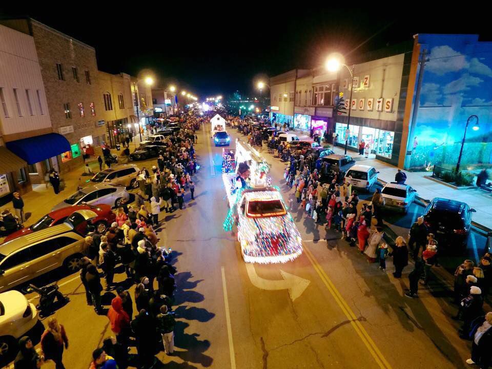 Downtown Christmas celebration, lighted parade set Friday