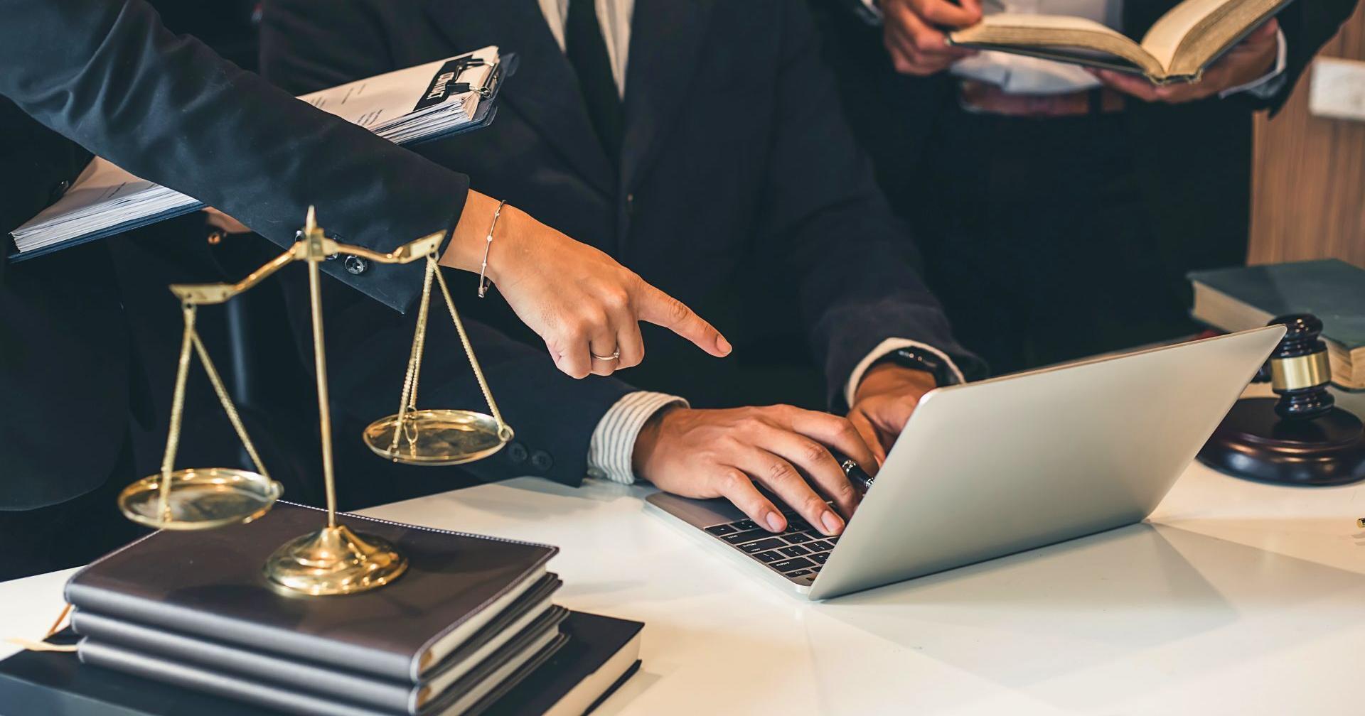 Bill to help Illinois public defenders falls short in Springfield, but backers say they'll try again - Vimarsana News
