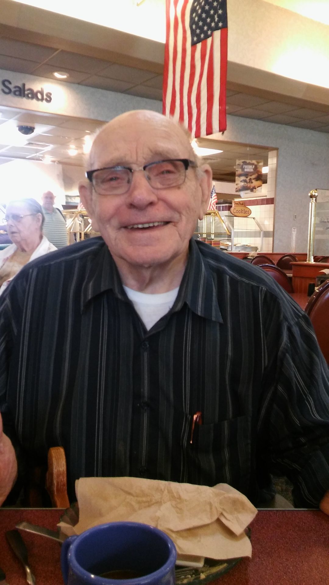 obit-bw-snow-howard