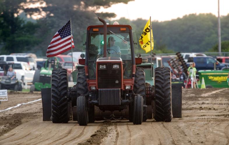 Coles County Fair - Truck and Tractor Pull 08/01/17