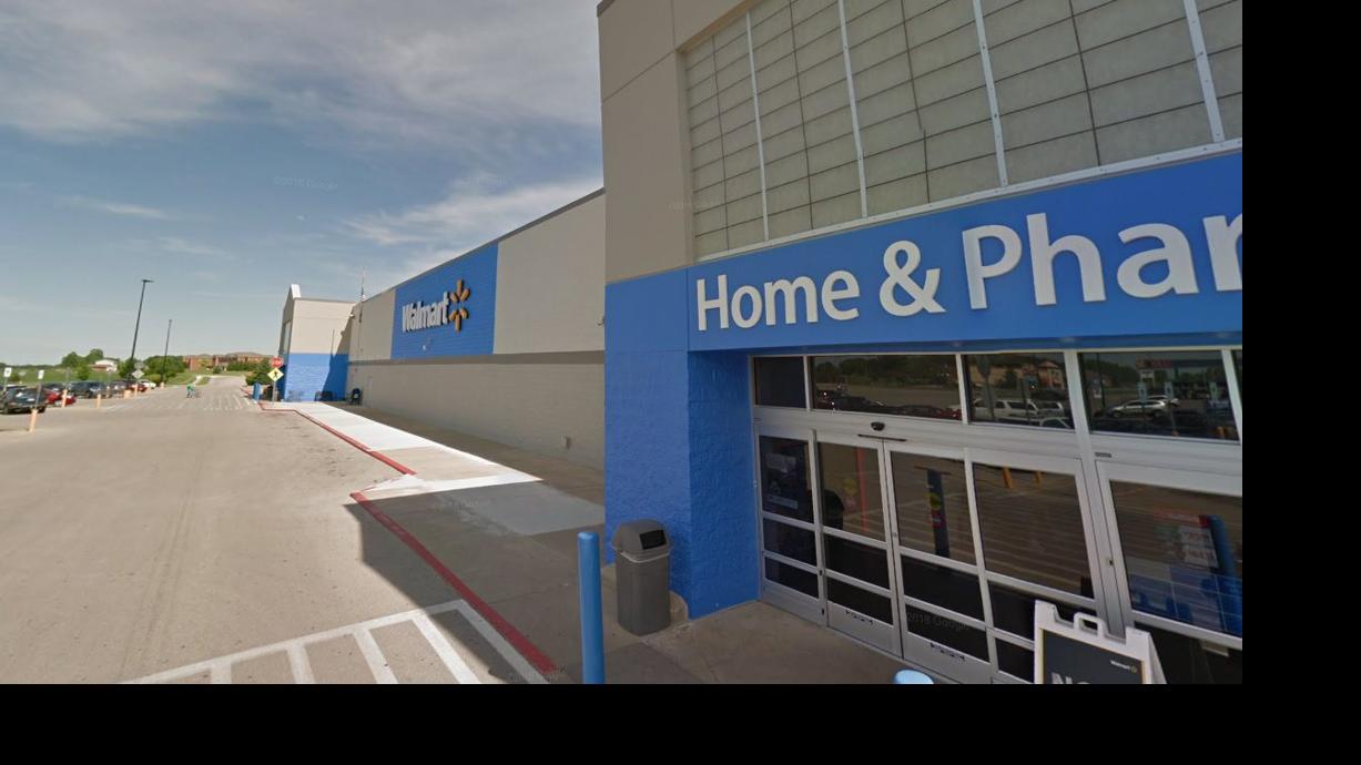 Charleston Walmart to cut hours this spring Local