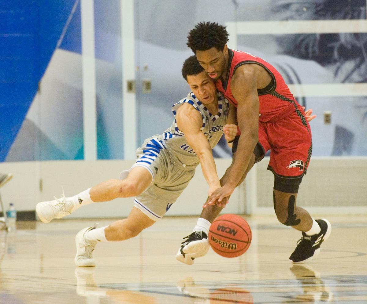 Eastern Illinois basketball's Shareef Smith brings defense, energy and is ready for a big test ...
